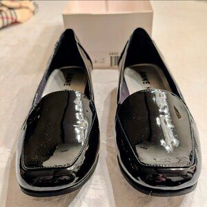 Vintage 90s - Y2K Anne Klein Patent Loafers